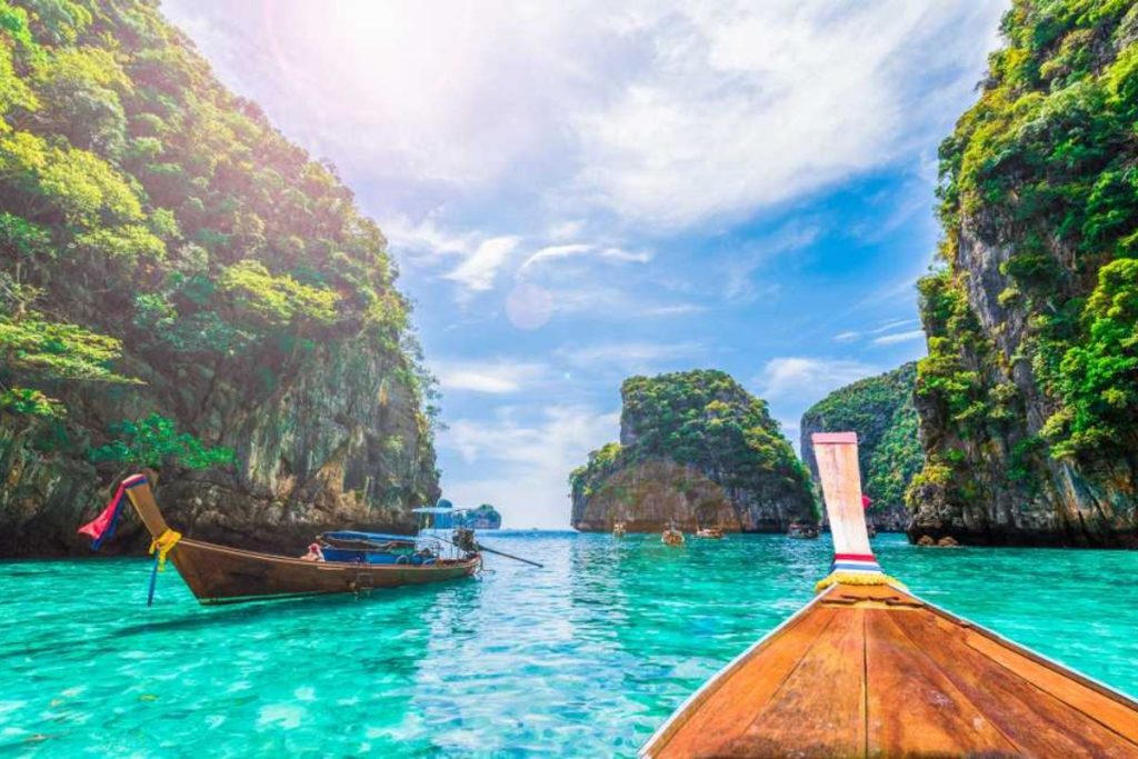 Thailand has various attractive destinations to visit